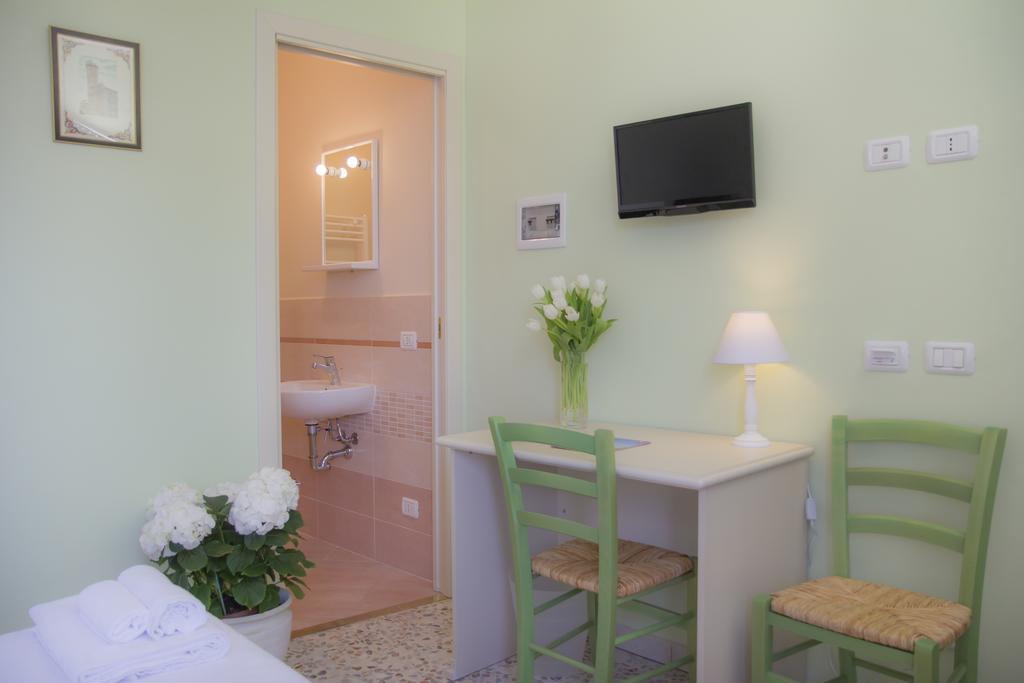 Il Linchetto Bed & Breakfast Lucca Bilik gambar
